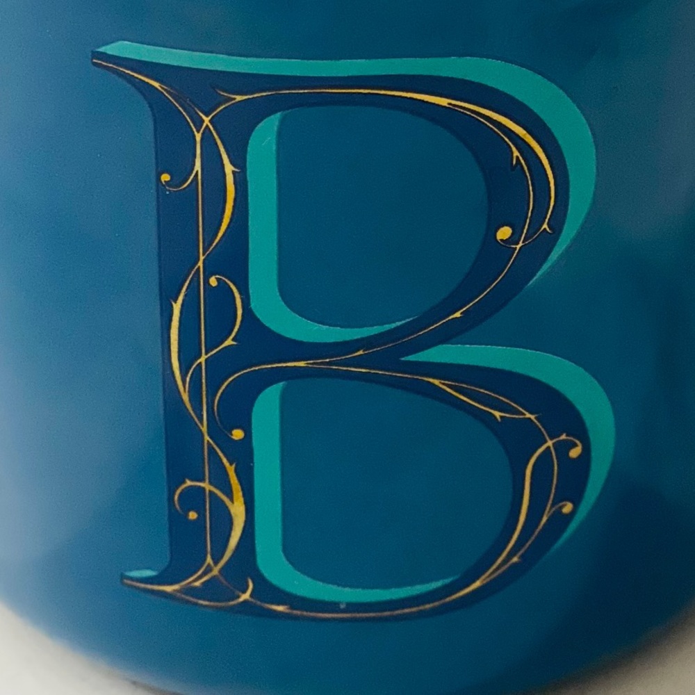 Meet your Posher, Beatriz